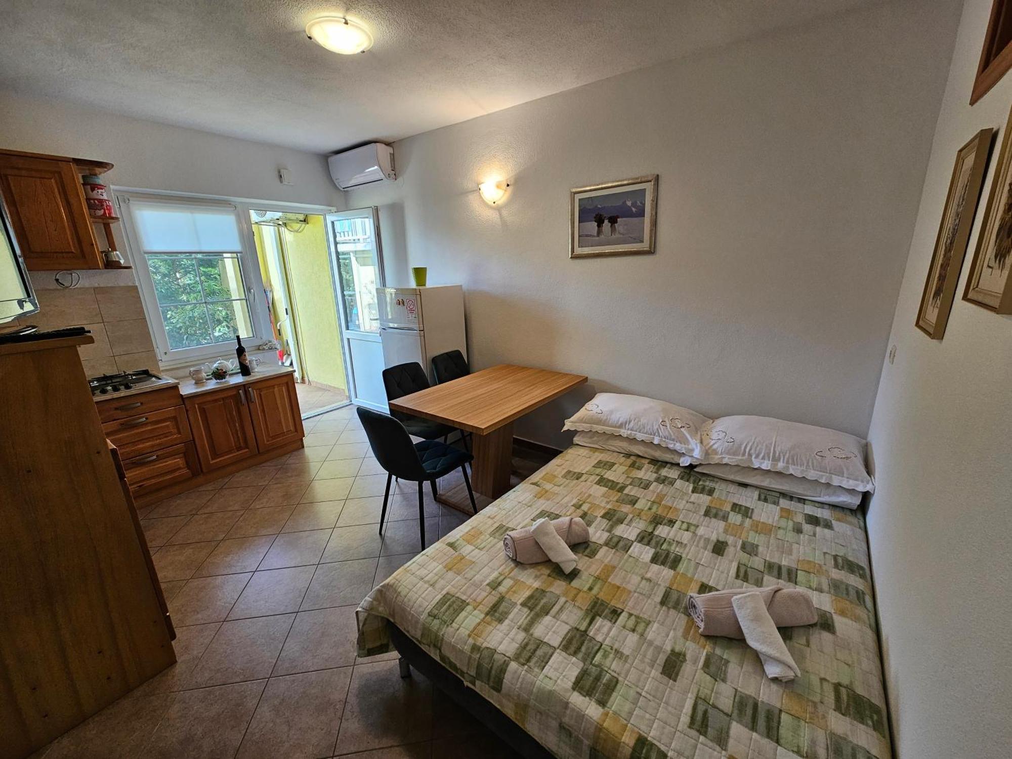 Apartmani Natasa Локва Рогозница Екстериор снимка